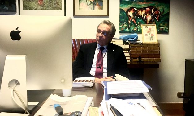 Stop al paraschiavismo. «Il lavoro e le persone al centro»