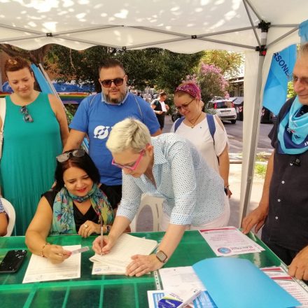 La firma di Ivana Veronese