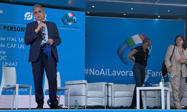 I giovani guadagano meno di 8 mila euro l’anno. Boom di contratti precari
